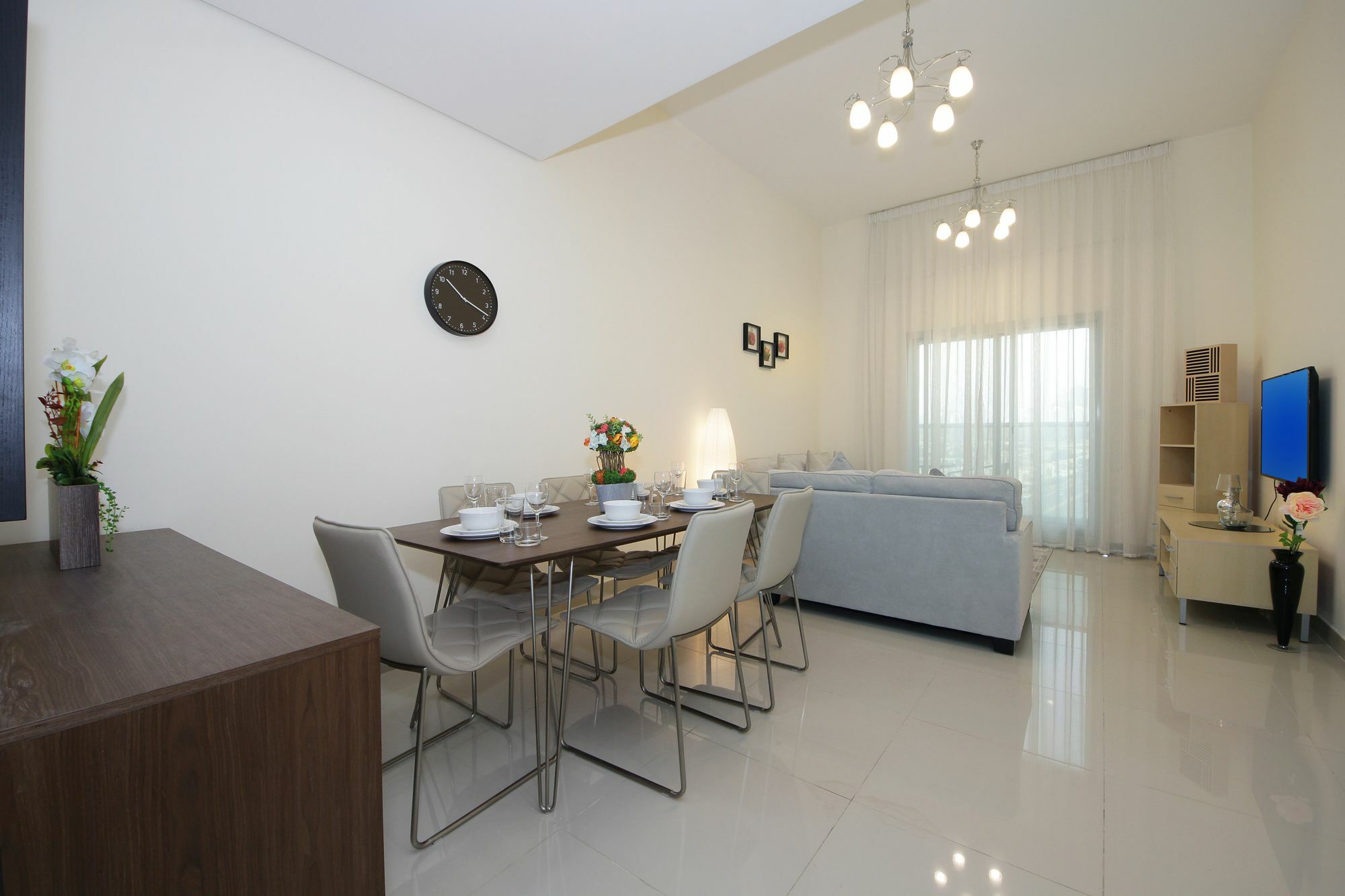 Spacious 2 Bedroom In Al Telal 11, Al Barsha 1 Dubai Luaran gambar